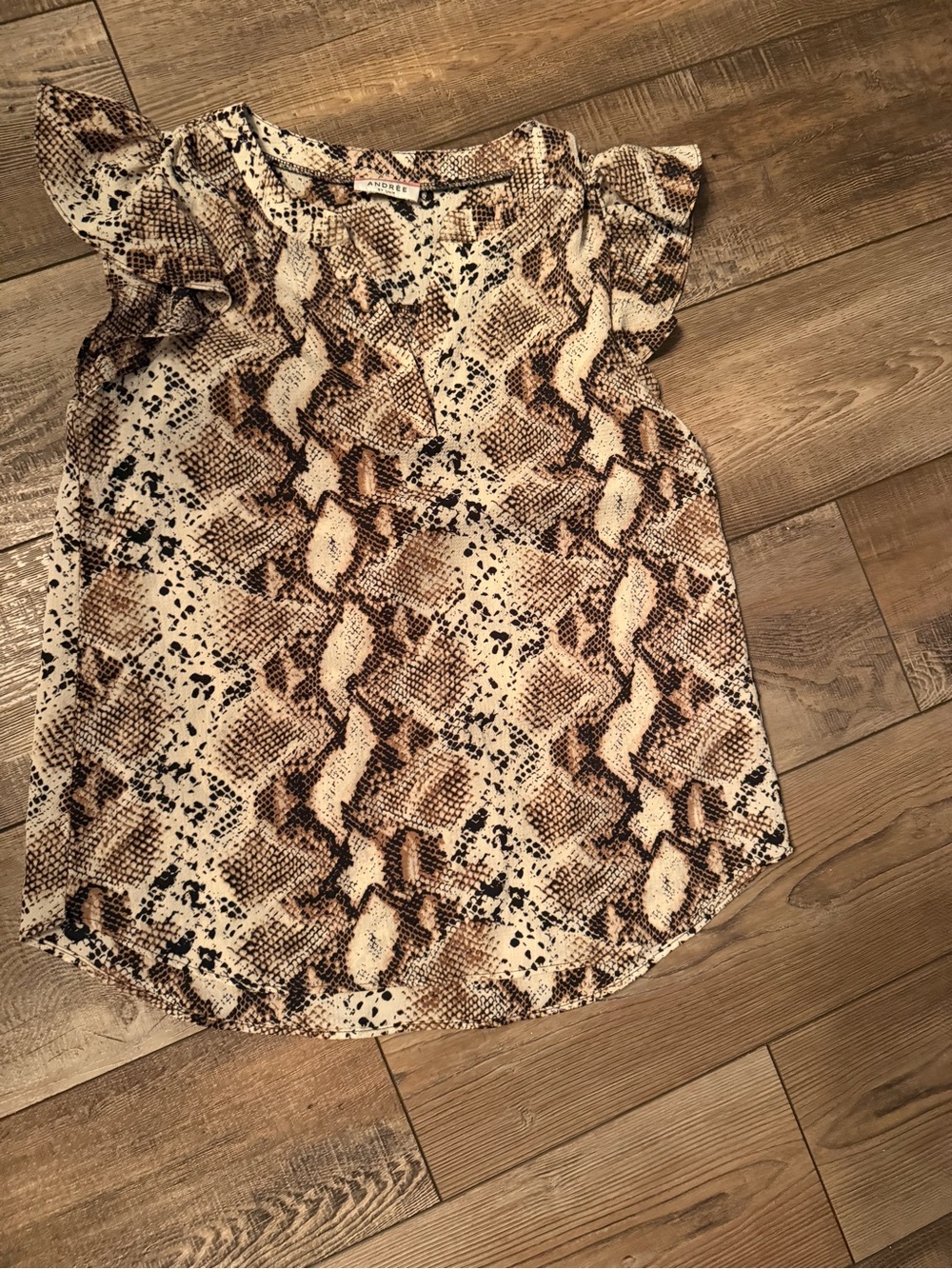 ANDREE BY UNIT Cream and Brown Snake Print Ruffle Sleeve Blouse
